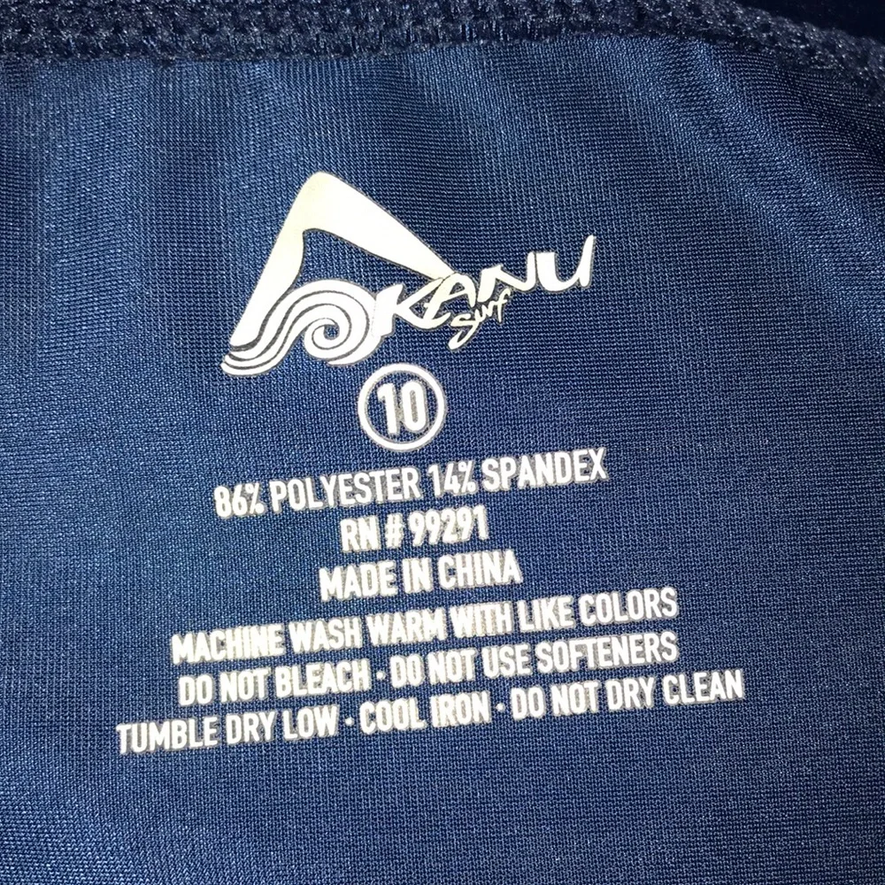 Kids Long Sleeve UPF Swim Shirt -‎ Navy